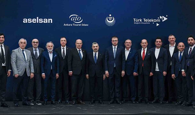 Türk Telekom CEO'su Şahin: "Yerli ve milli haberleşme cihazı üretimi kırmızı çizgimizdir"