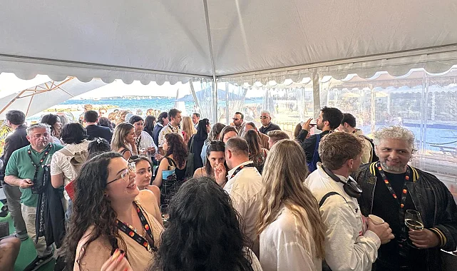 Türkiye standına Cannes'da yoğun ilgi