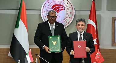 Türkiye-Sudan KEK 16. Dönem Toplantısı kapsamında imza töreni