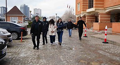 Tuvalette doğurduğu bebeğini çöpe atan anne 12 yıl hapis cezasına çarptırıldı