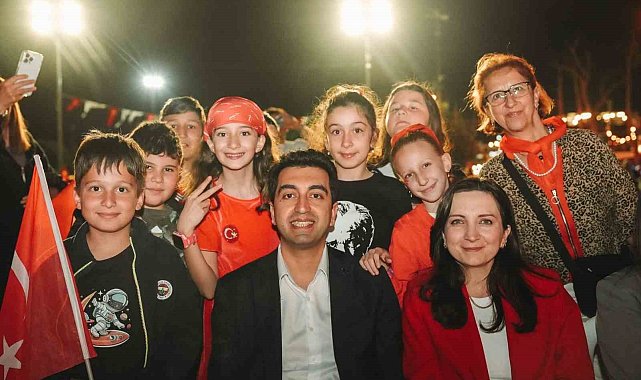 Tuzlalılar 19 Mayıs'ı Gençlik Konseri ile kutladı