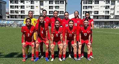 U16 Kız Milli Takımı turnuvaya 1 puanla başladı