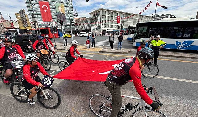ÜNİPERSEN Genel Başkanı Güzel: "Sendika olarak üniversite idari personelinin haklarını savunmak için mücadele ediyoruz"