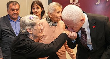 Vali Davut Gül'den Darülaceze'ye bayram ziyareti