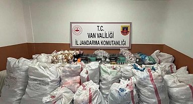 Van'da 21 milyon TL değerinde gümrük kaçağı malzeme ele geçirildi
