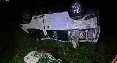Varto'da kamyonet takla attı: 1 ölü, 1 yaralı