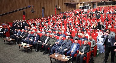 Yabancı akademisyenler bu sempozyumda buluştu