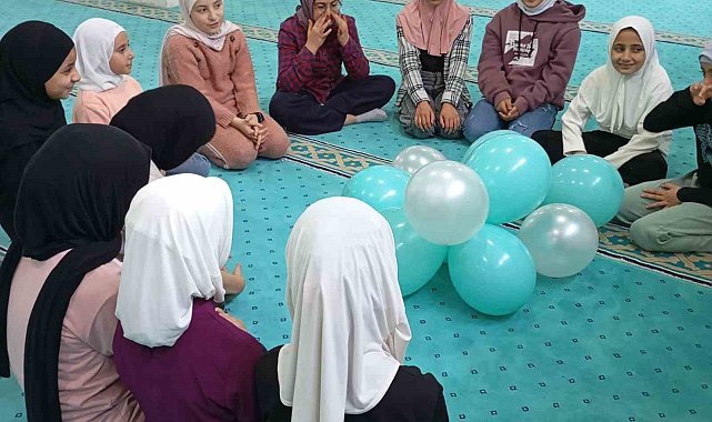 Yabancı uyruklu öğrencilere yönelik Kur'an-ı Kerim eğitimi sürüyor