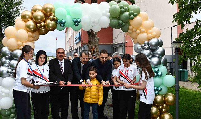 YBO'da bilim heyecanı: 16 proje görücüye çıktı