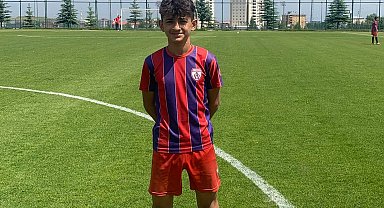 Yeşil Artvinsporlu Miraç, U14 Millilerin İspanya kadrosunda