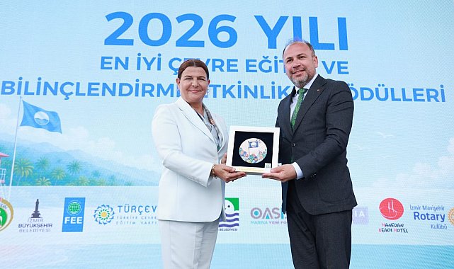 Yeşil ve mavinin buluştuğu Arnavutköy'e çevre alanında çifte ödül