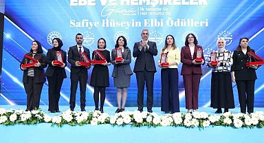 Yılın hemşireleri ödüllendirildi