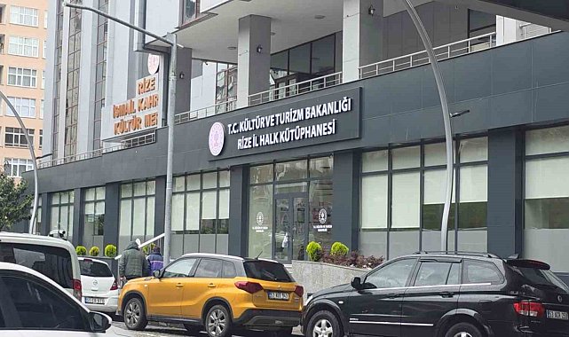 YKS adayları resmi tatilde kütüphane mağduriyeti yaşadı