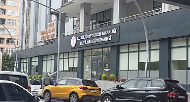 YKS adayları resmi tatilde kütüphane mağduriyeti yaşadı