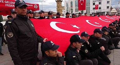 Yozgat'ta bayrak yürüyüşü coşkuyla gerçekleştirildi