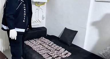 Yozgat'ta bin 730 adet sentetik ecza hap ele geçirildi
