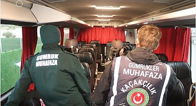 Yunanistan'dan yurda giriş yapan yolcu otobüsünden 4 kaçak göçmen çıktı