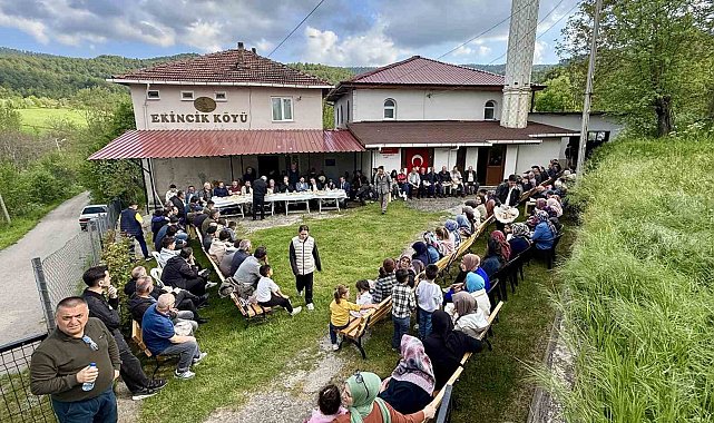 Yüzlerce yıllık bayram geleneği "ziyrat" Ekincik köyünde yaşatılıyor