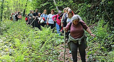 Yüzlerce Zonguldaklı ertelenen geziyle Harmankaya'yı keşfetti