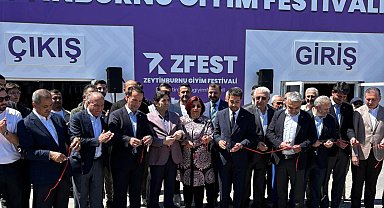 Zeytinburnu'nda giyim festivaline yoğun ilgi