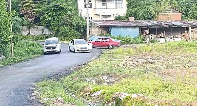 Zonguldak'ta dere sularının yükselmesi nedeniyle üç köydeki köprüler ulaşıma kapatıldı