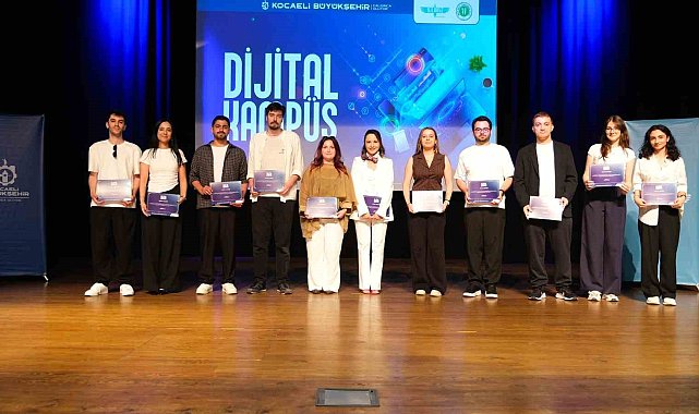 237 genç dijital becerilerini sertifikayla taçlandırdı