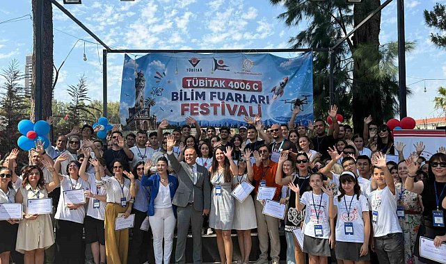 'TÜBİTAK 4006-C Bilim Fuarları Festivali' İzmir'de kapılarını açtı