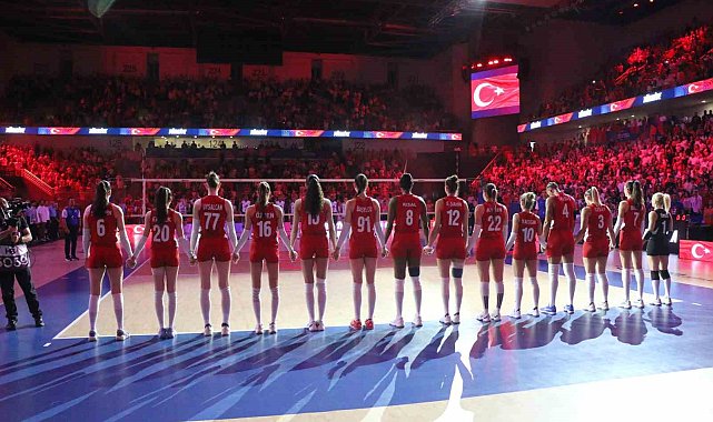 A Milli Kadın Voleybol Takımı, Fransa'yı 3-0 mağlup etti