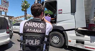 Adana'da tırda 1 milyon 800 bin uyuşturucu hap ele geçirildi