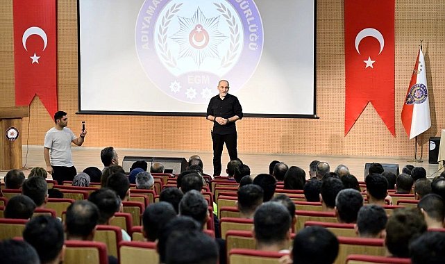 Adıyaman'da emniyet personeline moral ve motivasyon semineri
