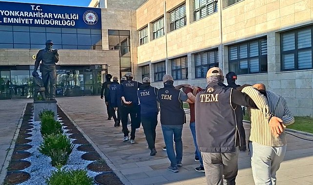 Afyonkarahisar polisinden şafak vakti DEAŞ operasyonu: 7 gözaltı
