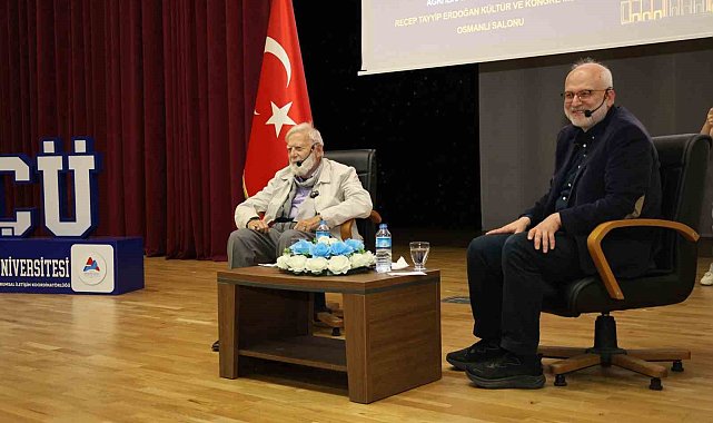 Ağrı'da Prof. Dr. Ökten ve Prof. Dr. Sayar'ın söyleşisine yoğun ilgi