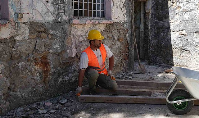 Akçakoca tarihi cezaevi kütüphaneye dönüşüyor