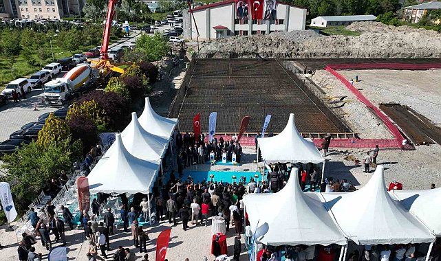 Aksakallar Konseyi Başkanı Binali Yıldırım: "Denizler olmasaydı dünyanın yarısı açlıktan, diğer yarısı da soğuktan etkilenirdi"