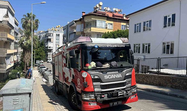 Alanya'da apartman dairesinde çıkan yangın korkuttu