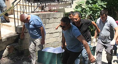 Antalya'da 41 yaşındaki adam evinin bahçesinde ölü bulundu