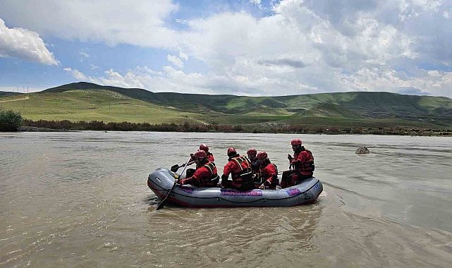 Aras Nehri'nde kaybolan çoban 101 personel tarafından aranıyor