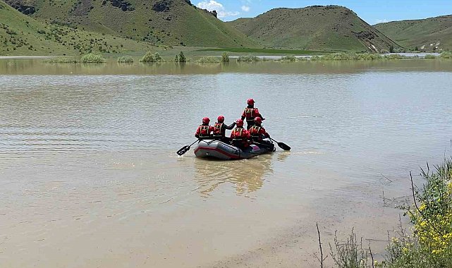 Aras Nehri'nde kaybolan genç çoban için seferberlik: 4'üncü günde de iz yok