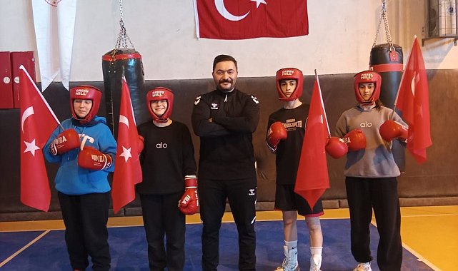 Arpalı'dan 4 sporcu Türkiye Boks Şampiyonası finallerine katılacak