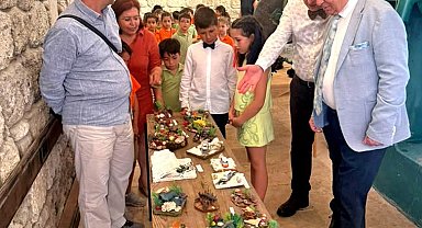 Atıklar minik ellerde sanat eserine dönüştü