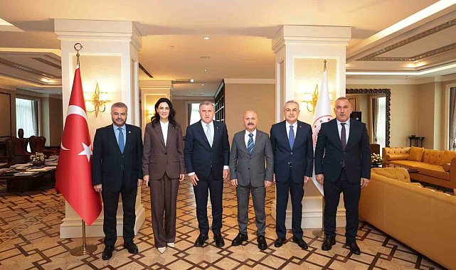 Aydın'ın spor yatırımları Bakan Bak ile görüşüldü