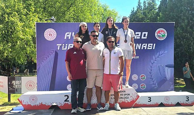 Aydınlı Tuana, heptatlonda Türkiye şampiyonu oldu