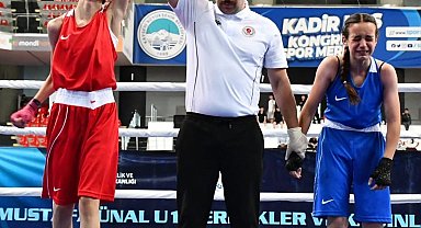 Aydınlı Yağmur, Türkiye şampiyonu oldu