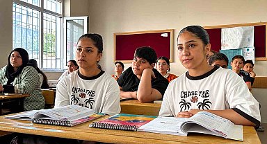 Aynı sırada başlayan yolculuk, aynı lisede devam etsin istiyorlar