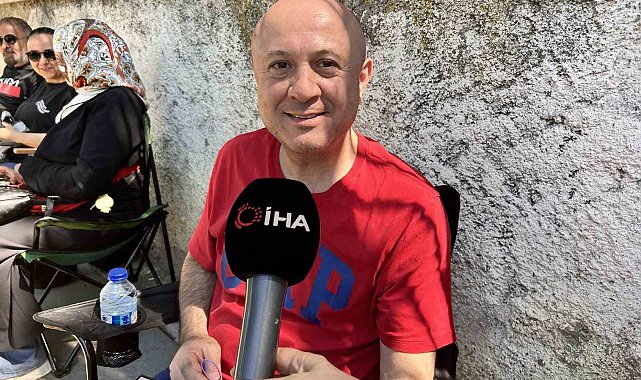 AYT sınavında ailelerin heyecanlı bekleyişi sürüyor