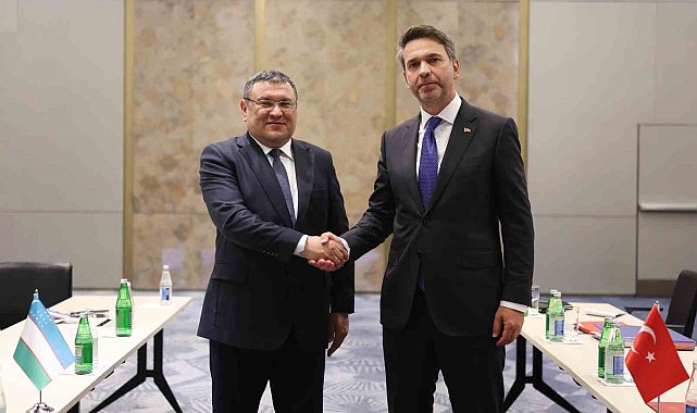 Bakan Bayraktar: "İhtiyacımız olan tek şey; güçlü siyasi irade, kararlılık ve güçlü liderliktir"