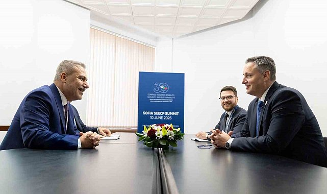 Bakan Fidan, Bosna Hersek Devlet Başkanlığı Konseyi Başkanı Becirovic ile görüştü