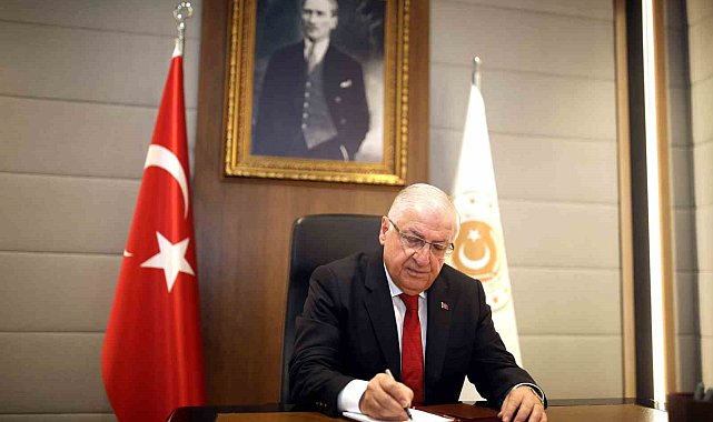 Bakan Güler: "Babalar; karşılıksız sevgileriyle çocuklarının sığındığı güvenli bir limandır"