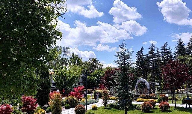 Bakan Kurum'dan Saraçoğlu Mahallesi paylaşımı: "Başkent'imize çok yakışmadı mı?"