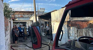 Balıkesir'de depoda korkutan yangın